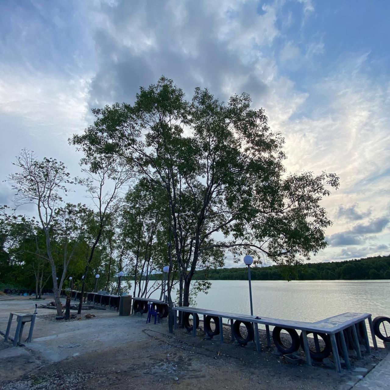 Homestay Beautiful River Kuala Pontian Rompin