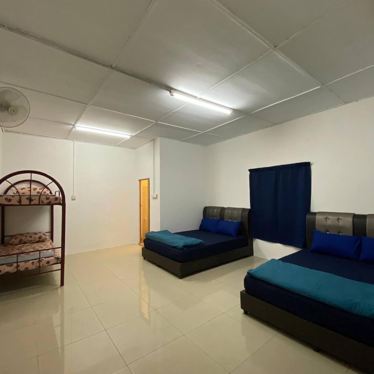 Beautiful River Kuala Pontian Rompin Homestay *